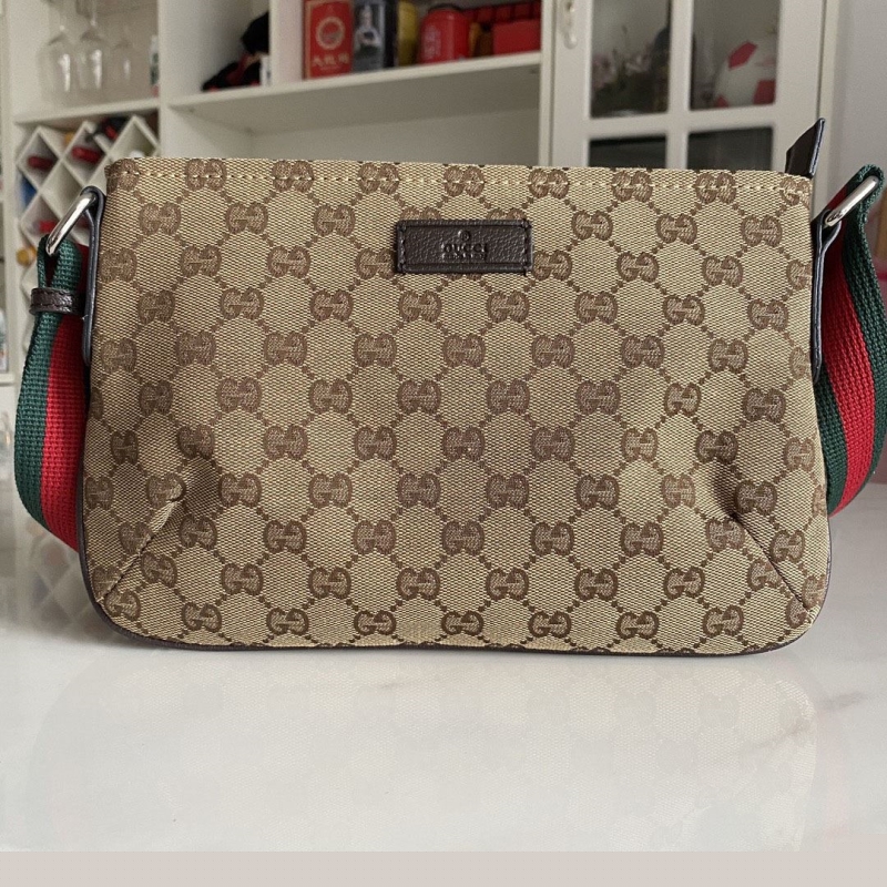 G*u*i satchel bags